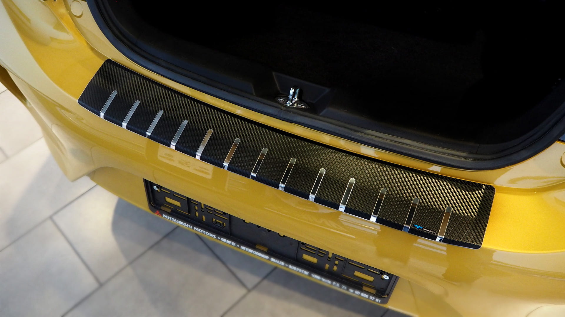 Mitsubishi Space Star 5D II FL_30-7280 (1).jpg