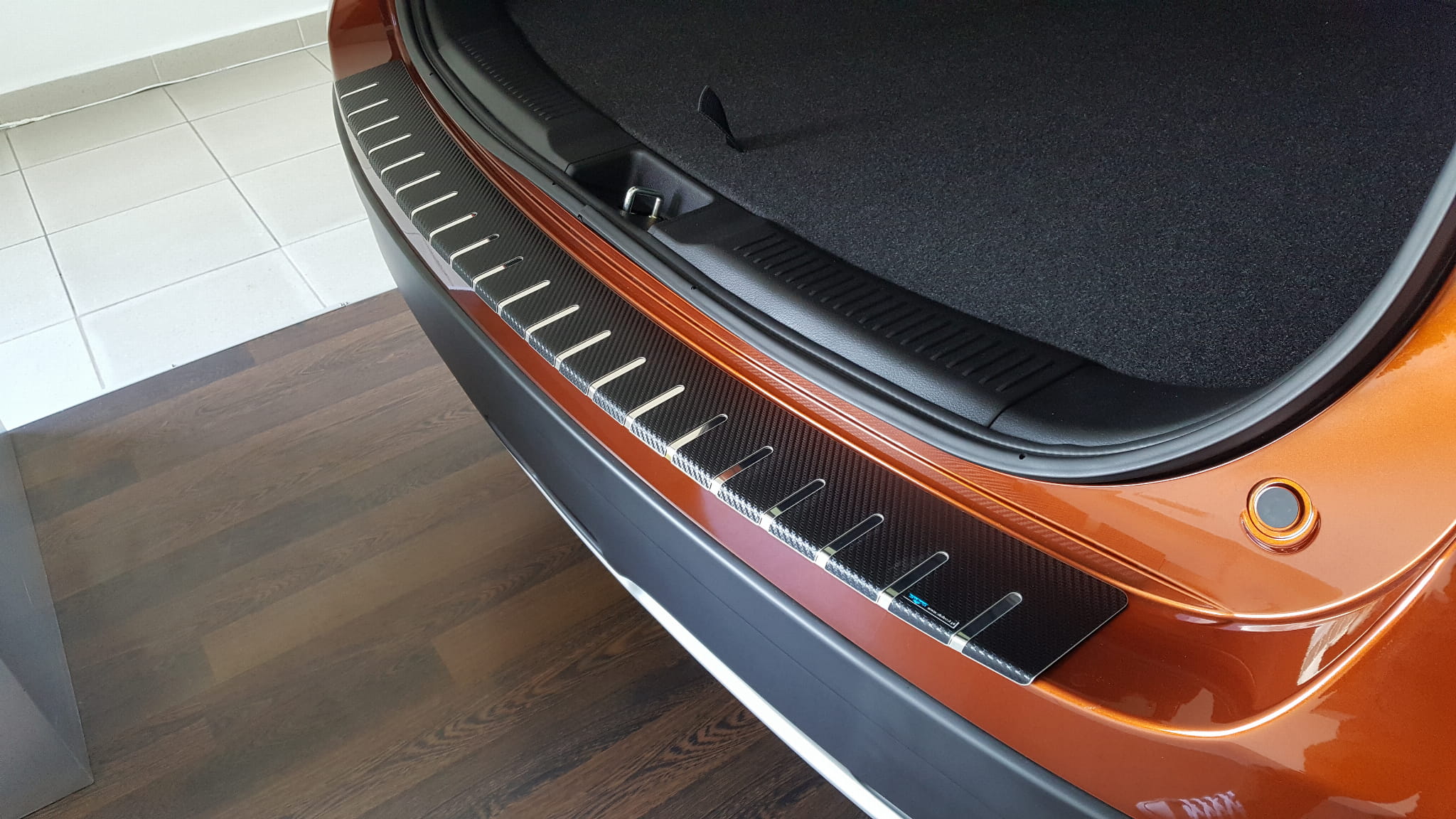 Suzuki_SX-4_S-Cross_30-4004-01 (1).jpg