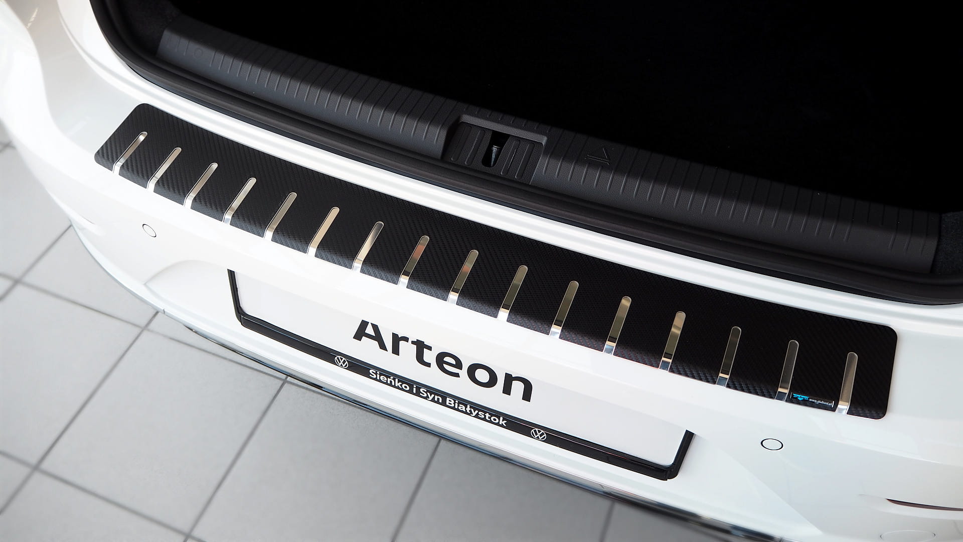 VW Arteon Shooting Brake_2020-_30-7287 (1).jpg