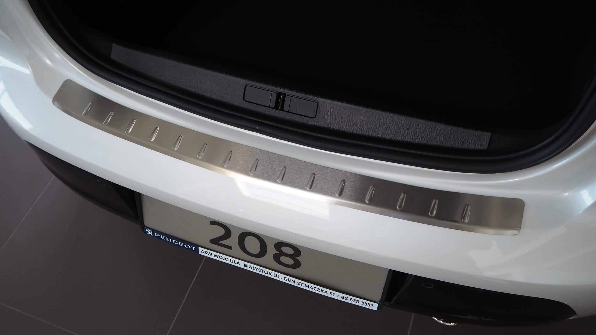 Peugeot 208 II_50-7271 (1).JPG