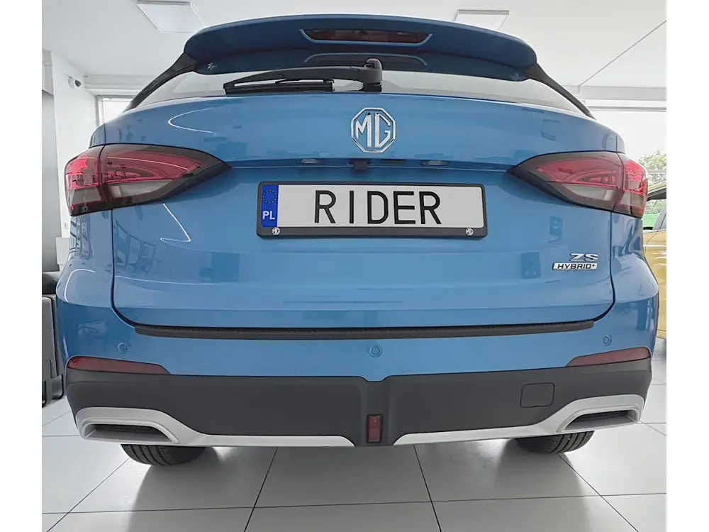 mg-zs-nakladka-na-zderzak (4).webp