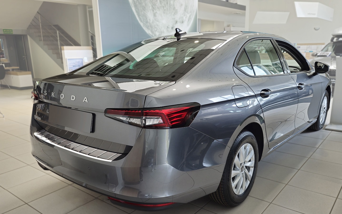 2 35884 SKODA SUPERB IV SEDAN 2023- TL.jpg