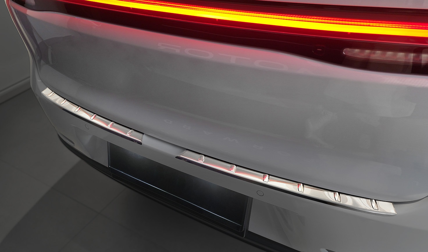 2 35596 LEAPMOTOR C10 2024- LB4L.jpg