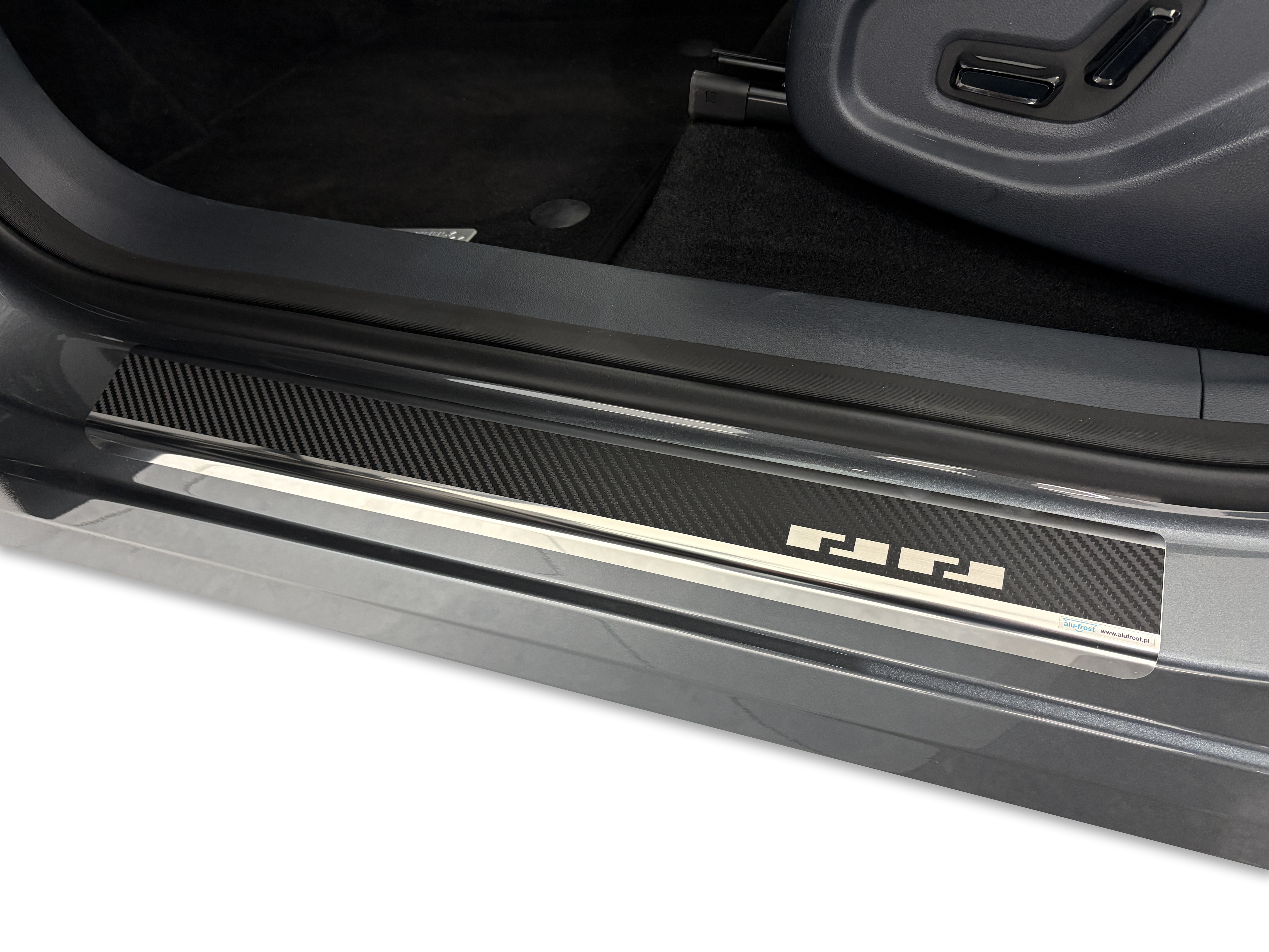 Geely EX5_Starray EM-i_2025-_29-1787_przód.JPG