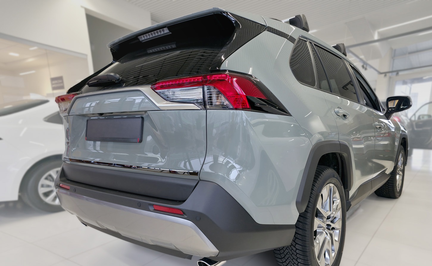 2 51231 TOYOTA RAV 4 V 2018- TL.jpg