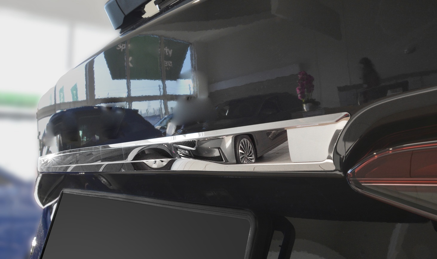 2 38207 Skoda ELROQ 2025- LK3L.jpg