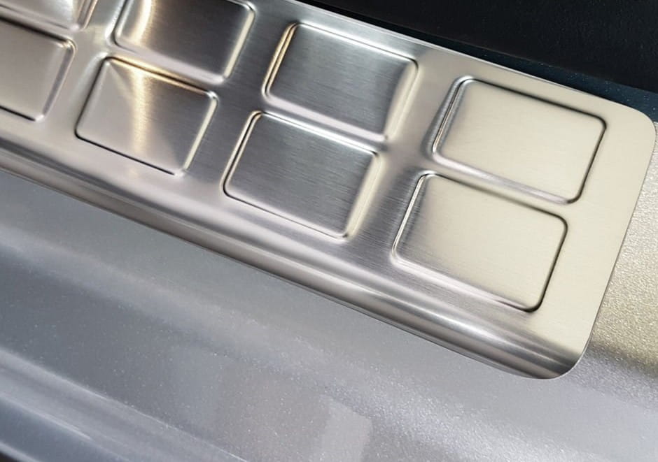 Citroen-Spacetourer-Nakladki-ochronne-progowe przód2.jpg