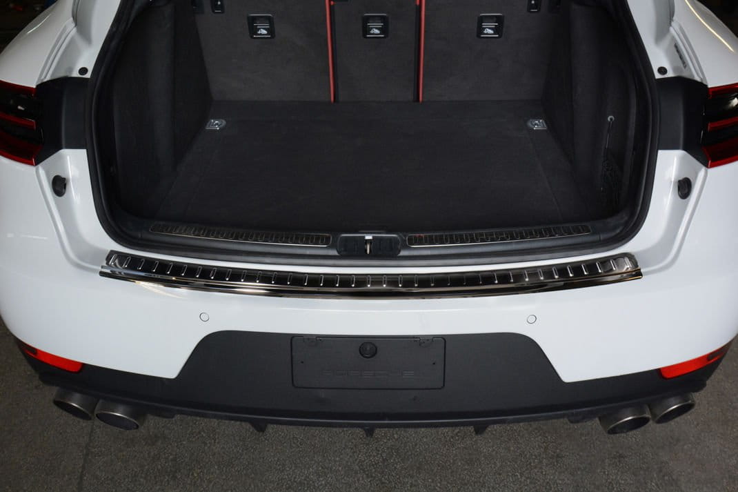 PORSCHE-MACAN-Czarna1.jpg