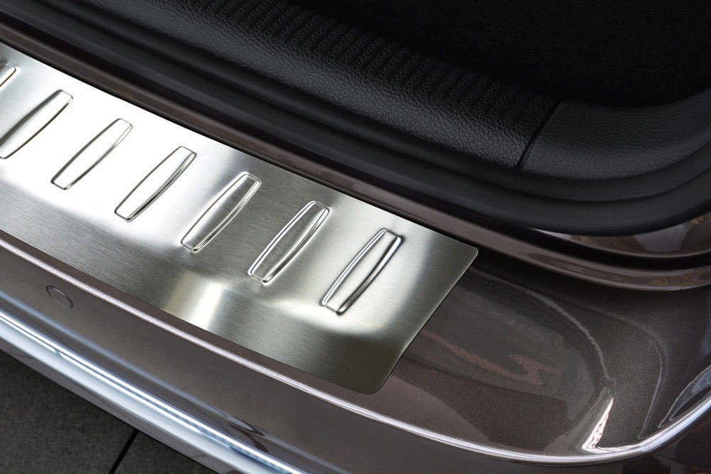 Volkswagen-Passat-B7-Alltrack-Nakladka-listwa1.jpg