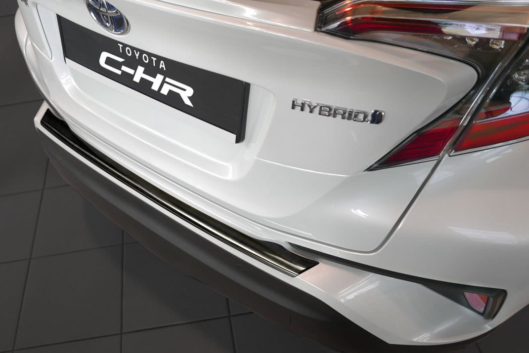 Toyota-CH-R-czarna1.jpg