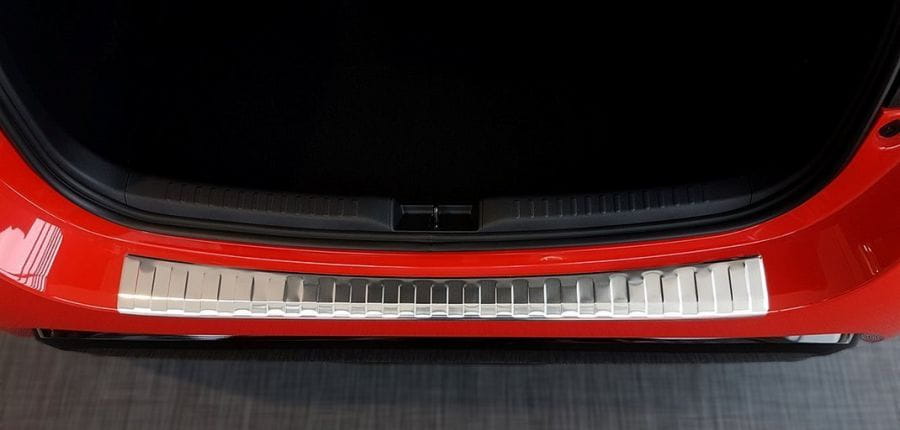 pol_pl_Nakladka-na-zderzak-tylny-do-Toyota-Yaris-4-Stal-1919_4.jpg